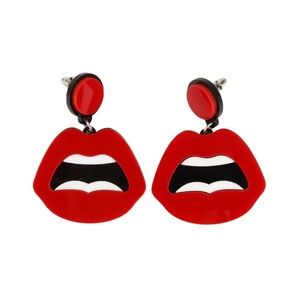 Sexy fun lip earrings